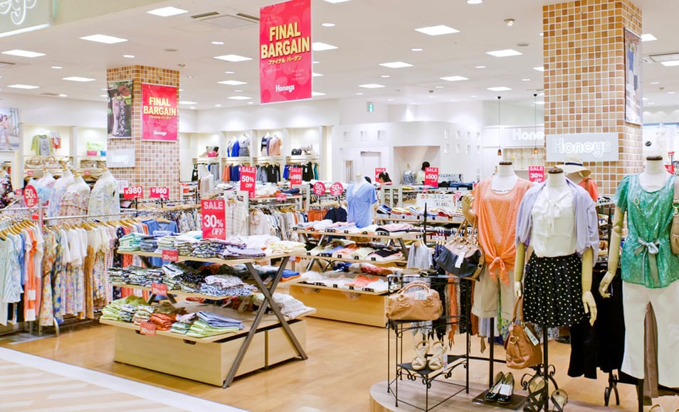 Hình minh họa: Danh sách chuỗi thời trang nên mua ở Nhật